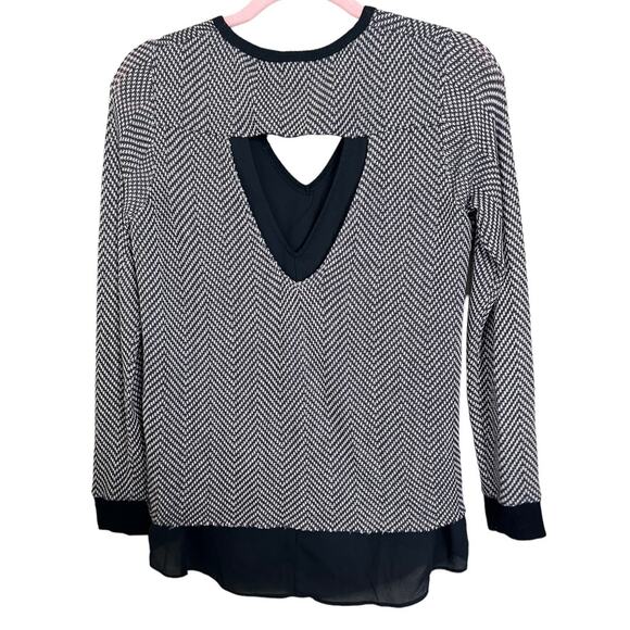 Design Lab Lord & Taylor long sleeve cutout chevron layered black cream knit S - Picture 2 of 4